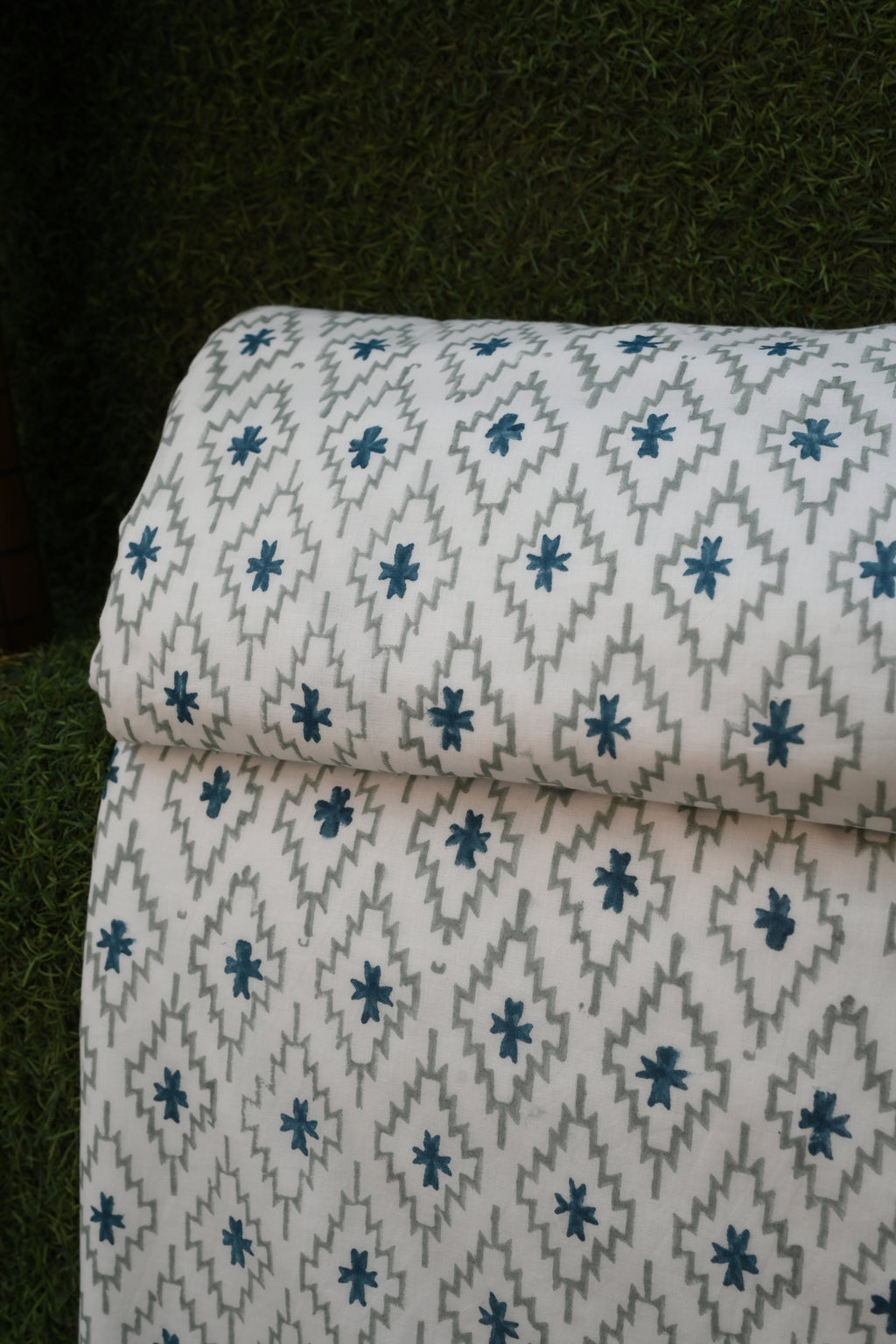 Oasis Palm Hand-Block Printed Pure Cotton Summer Dohar 90x108