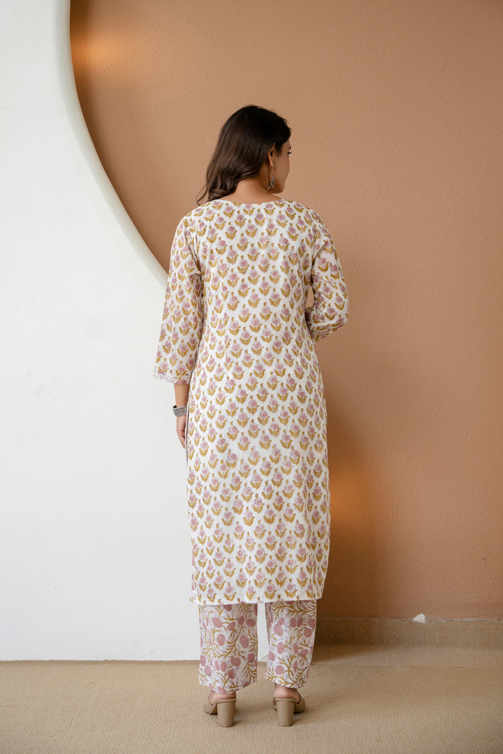 Pure Off-White Floral Block Printed Cotton Kurta & Pants Set